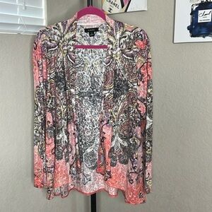 555 - Kaktus NWOT Pink Geometric Long Sleeve Cardigan